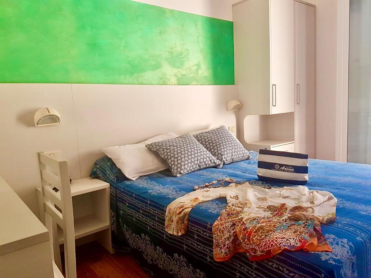 Hotel Arena Ρίμινι Εξωτερικό φωτογραφία