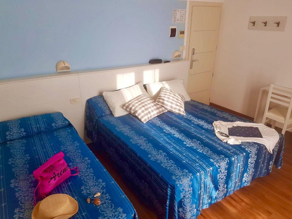 Hotel Arena Ρίμινι Εξωτερικό φωτογραφία