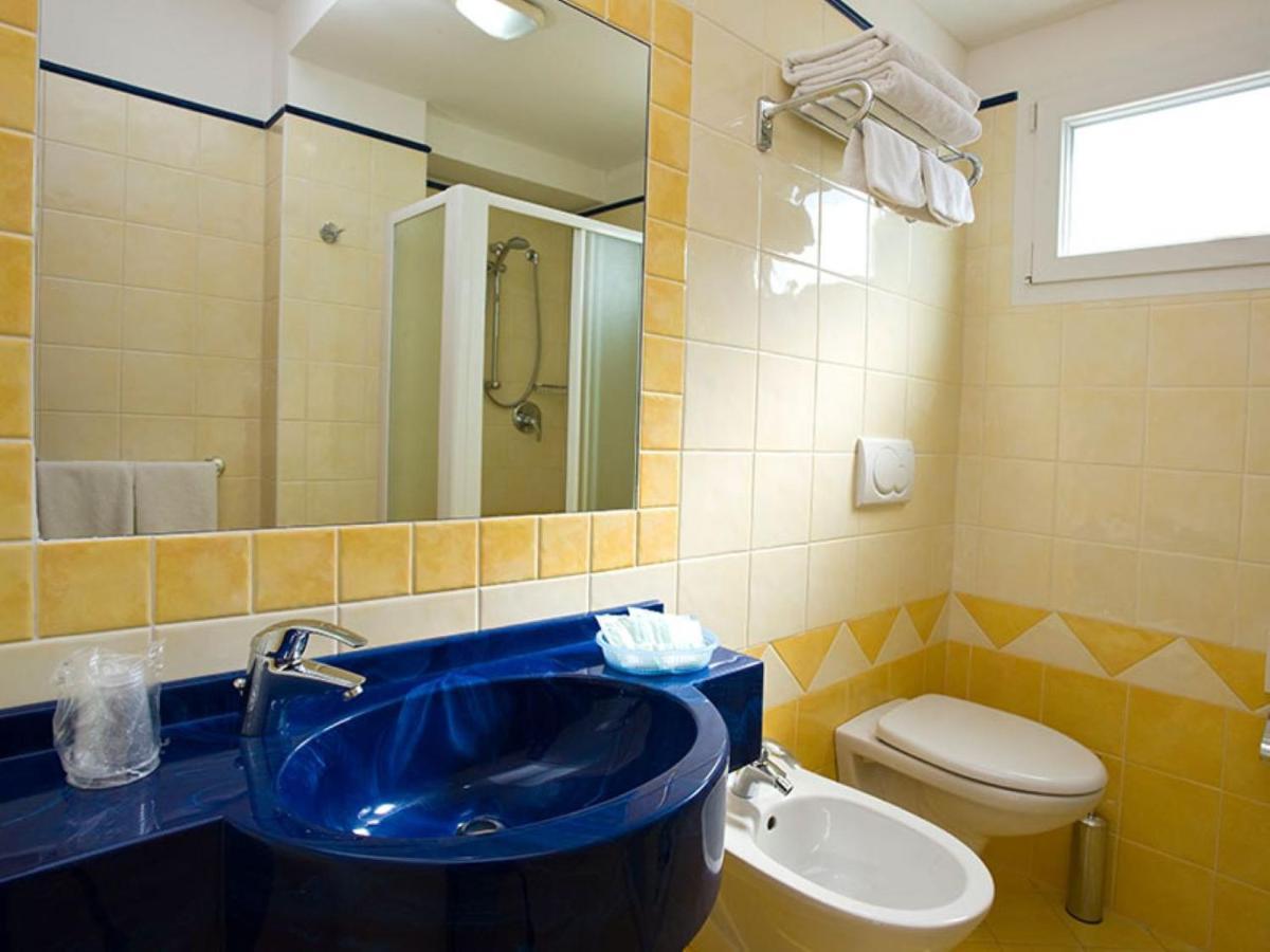 Hotel Arena Ρίμινι Εξωτερικό φωτογραφία