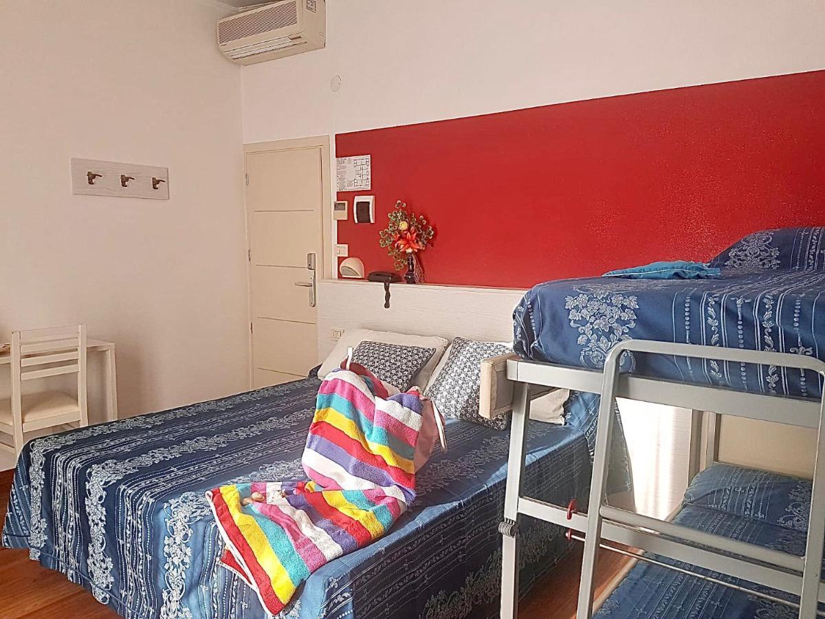 Hotel Arena Ρίμινι Εξωτερικό φωτογραφία