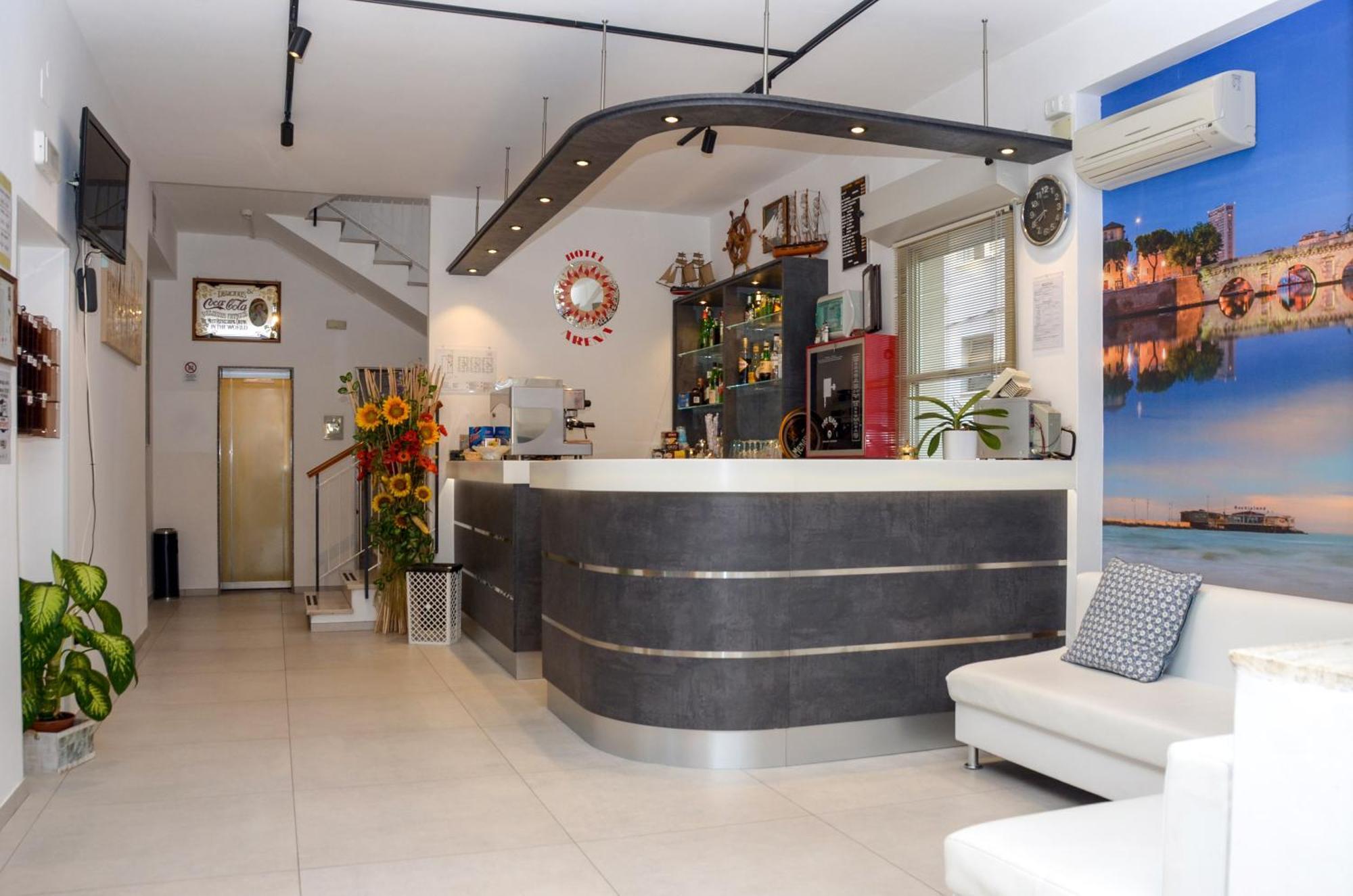 Hotel Arena Ρίμινι Εξωτερικό φωτογραφία